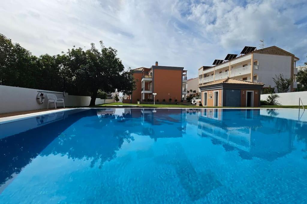 D'Agua Brisa Beachside Apartment Albufeira Exteriör bild